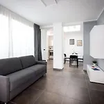 Apartahotel Turinhometown 4*