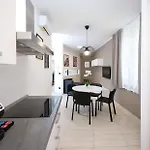 Turinhometown شقة فندقية