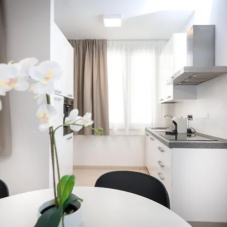 Apart Otel Turinhometown 4*