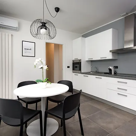 Turinhometown Apartahotel 4*