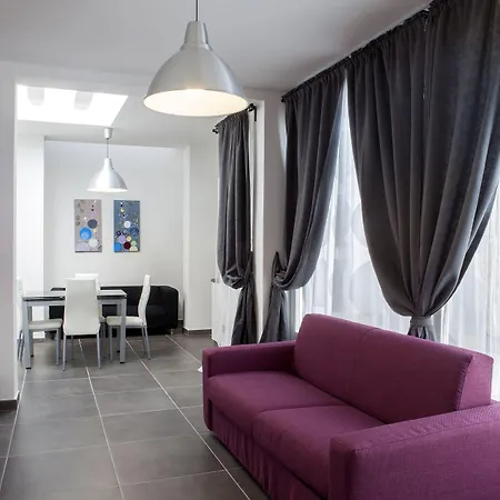 Hotel apartamentowy Turinhometown Turyn
