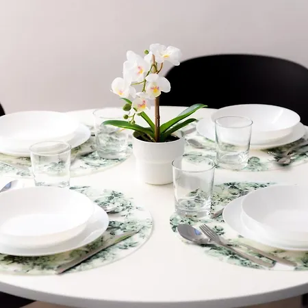 Turinhometown アパートホテル 4*