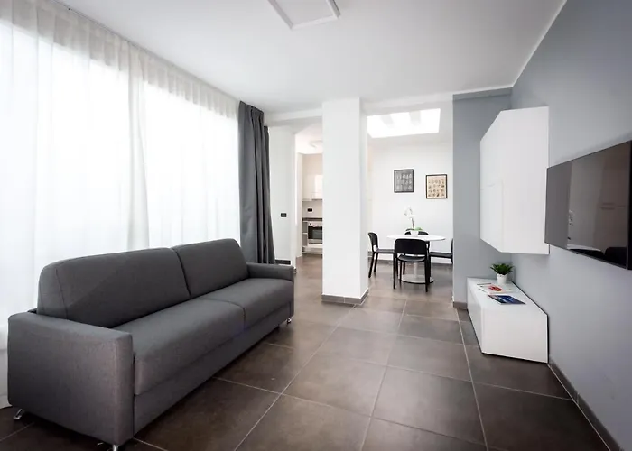 Apartahotel Turinhometown 4*