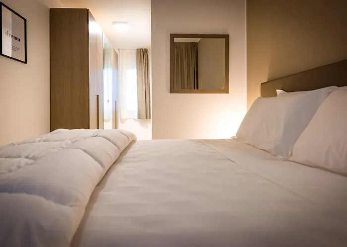 Turinhometown Apartahotel