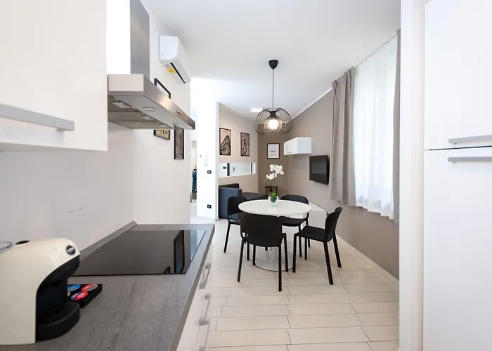 Turinhometown Apartahotel